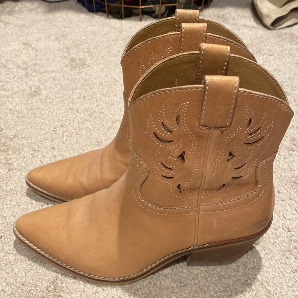 Lucky Brand leather cowboy boots